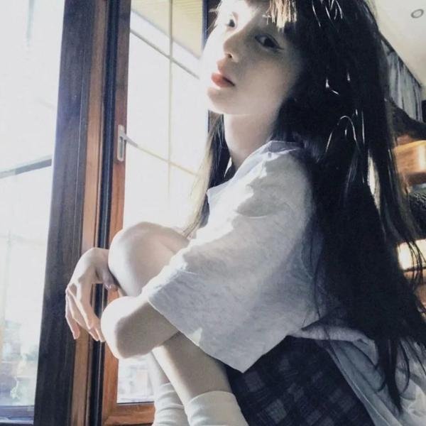 拜托了,花戎少女